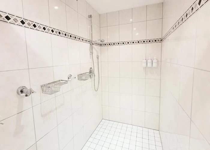 아파트 Gemuetliche In I Sauna I Balkon I Blick Silberberg 보덴마이스